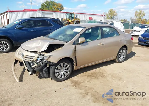 2013 Toyota Corolla Le z USA, uszkodzony, nr VIN 2T1BU4EEXDC999165